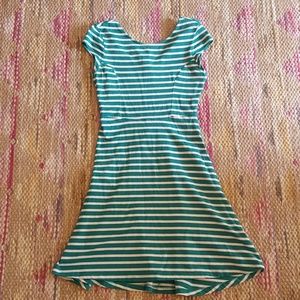 Old Navy green striped cap sleeve dress